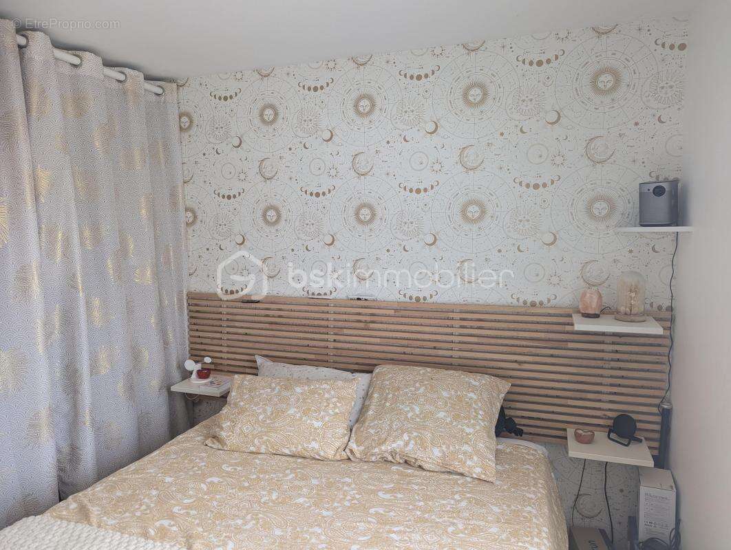 Maison à CAMPS-SUR-L&#039;ISLE