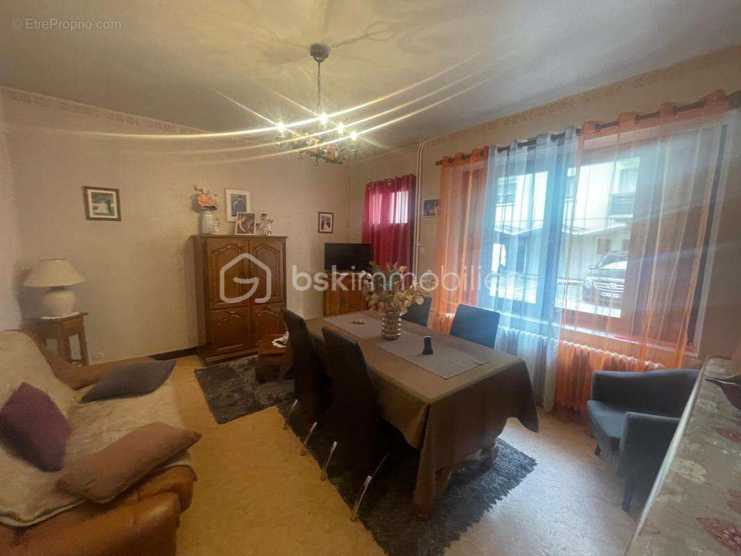 Appartement à SAINT-MICHEL-DE-MAURIENNE