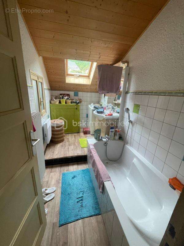 Appartement à SAINT-MICHEL-DE-MAURIENNE