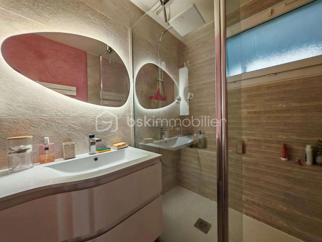 Appartement à BILLERE