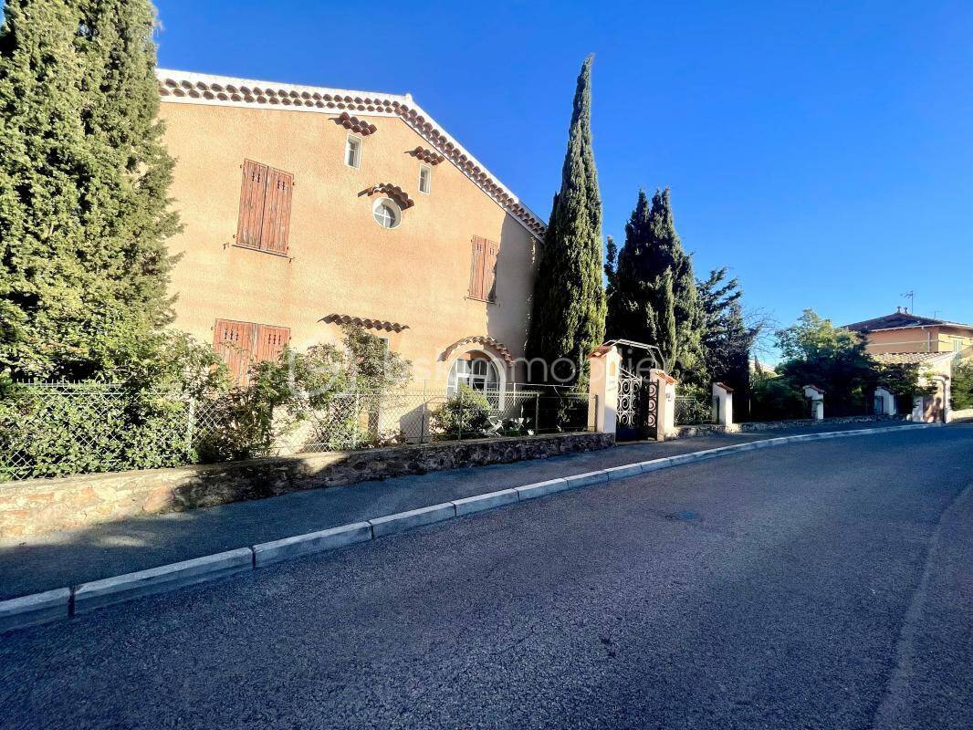 Maison à SAINT-RAPHAEL