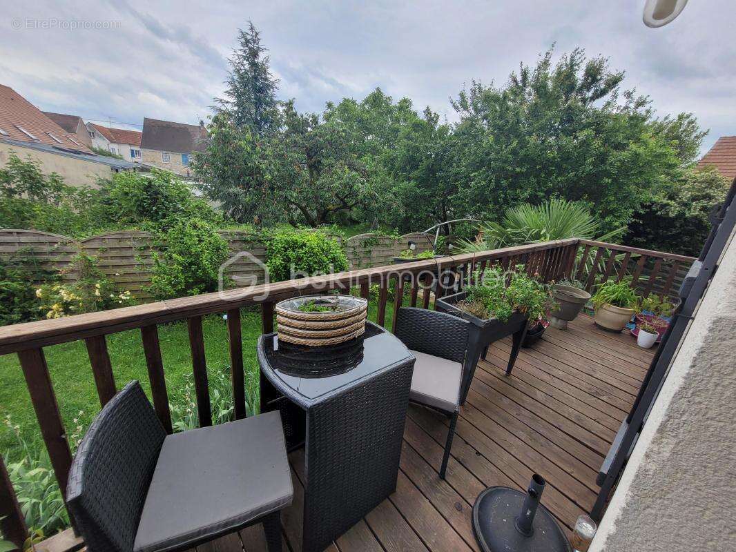 Maison à CLAYE-SOUILLY