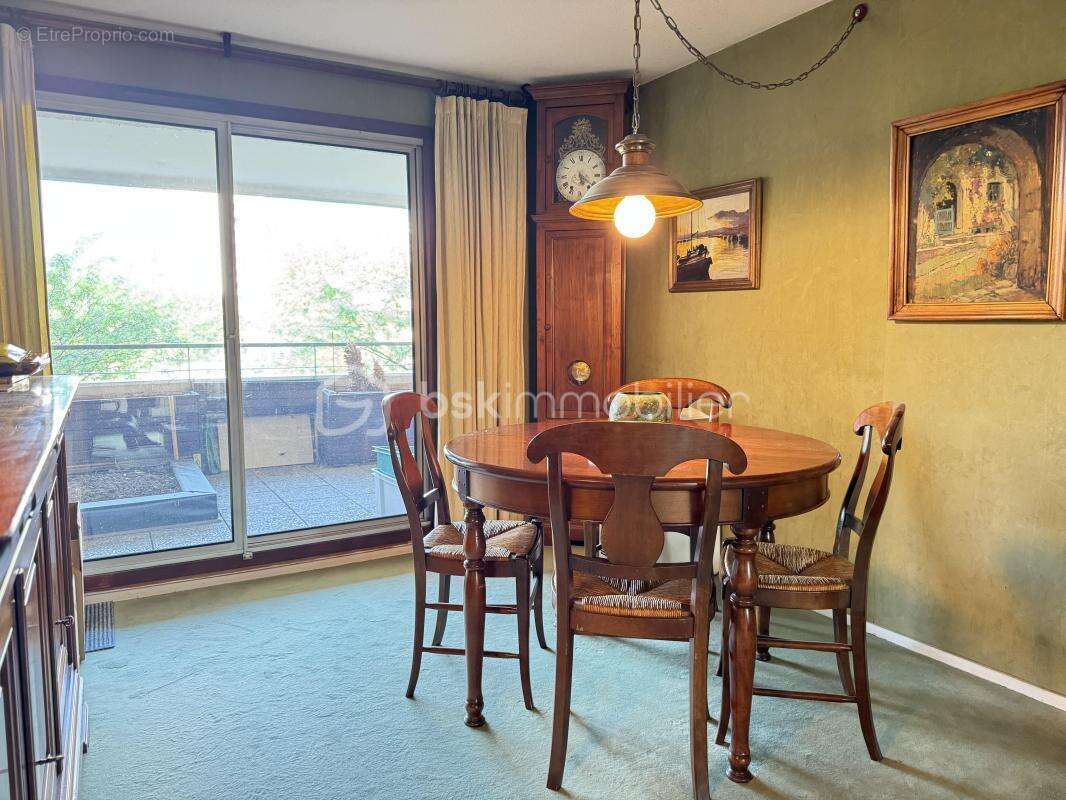 Appartement à ECHIROLLES