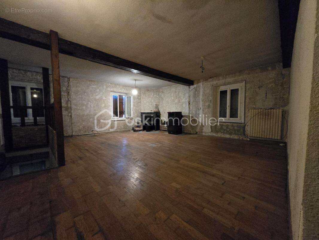 Appartement à DONNEMARIE-DONTILLY