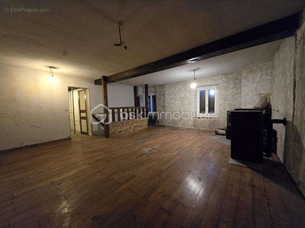 Appartement à DONNEMARIE-DONTILLY