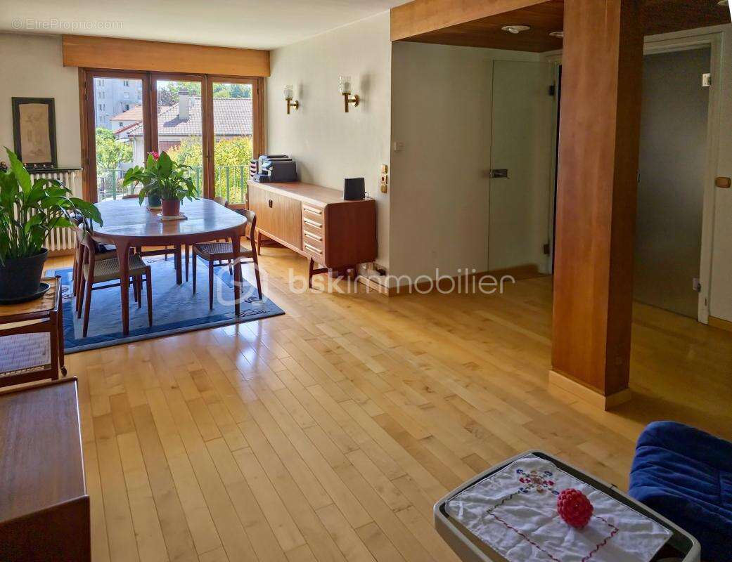 Maison à NOISY-LE-SEC