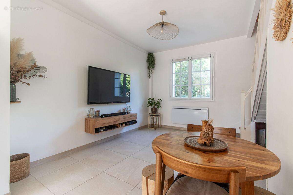 Maison à BRETIGNY-SUR-ORGE