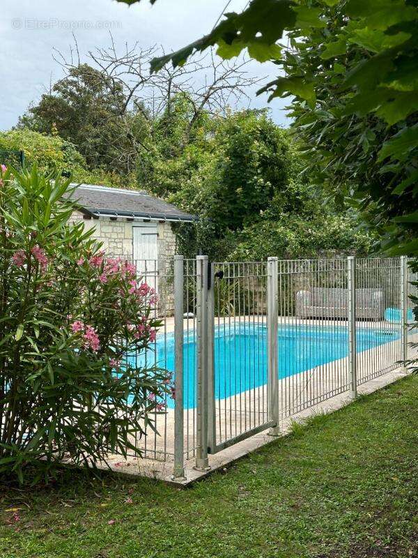 Maison à SAINTE-MAURE-DE-TOURAINE