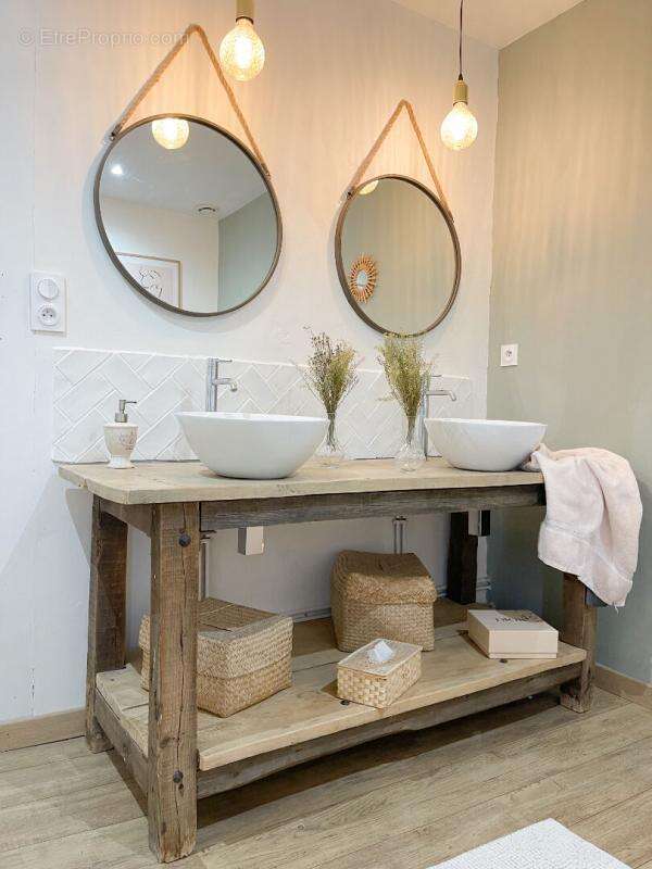 Maison à SAINTE-MAURE-DE-TOURAINE