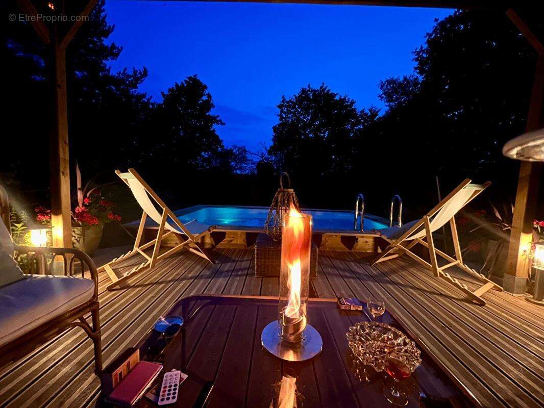 Maison à PONT-L&#039;EVEQUE