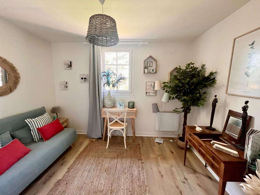 Maison à PONT-L&#039;EVEQUE