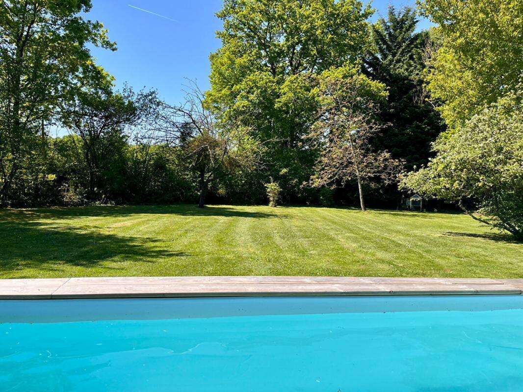 Maison à PONT-L&#039;EVEQUE