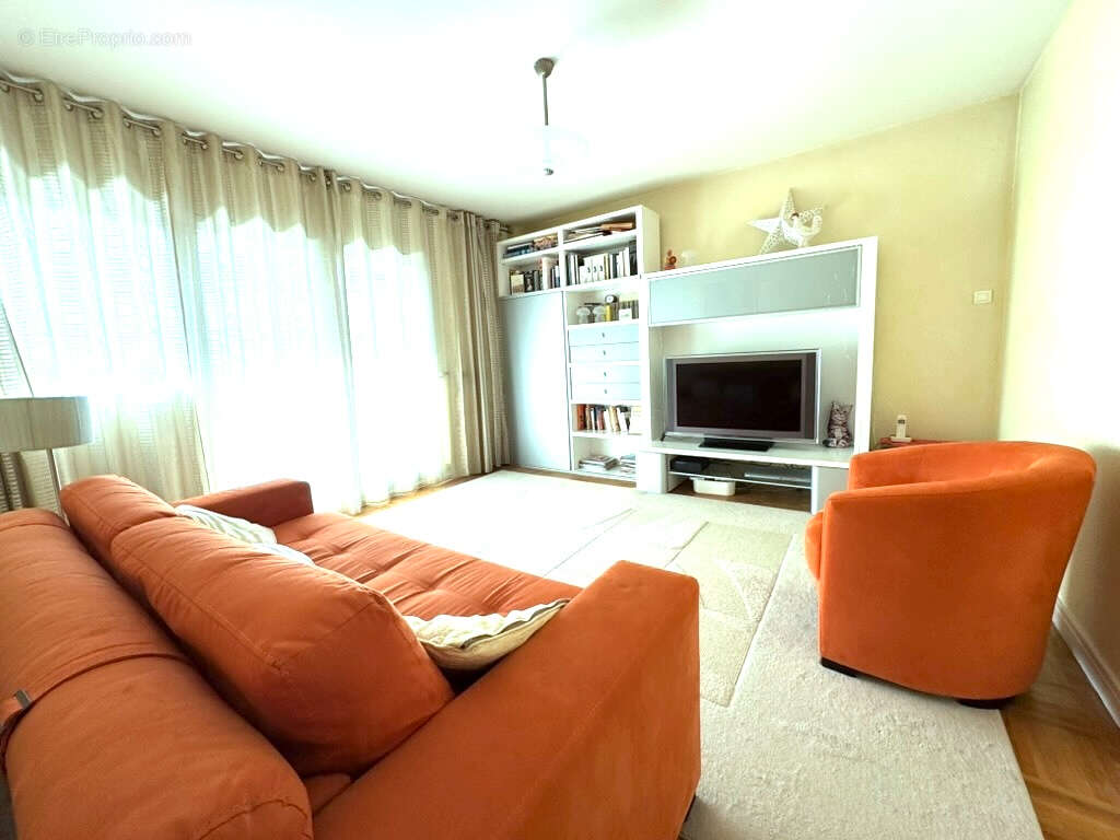 Appartement à CALUIRE-ET-CUIRE