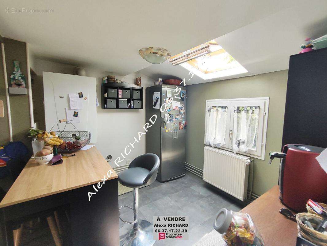 Maison à BERVILLE-LA-CAMPAGNE