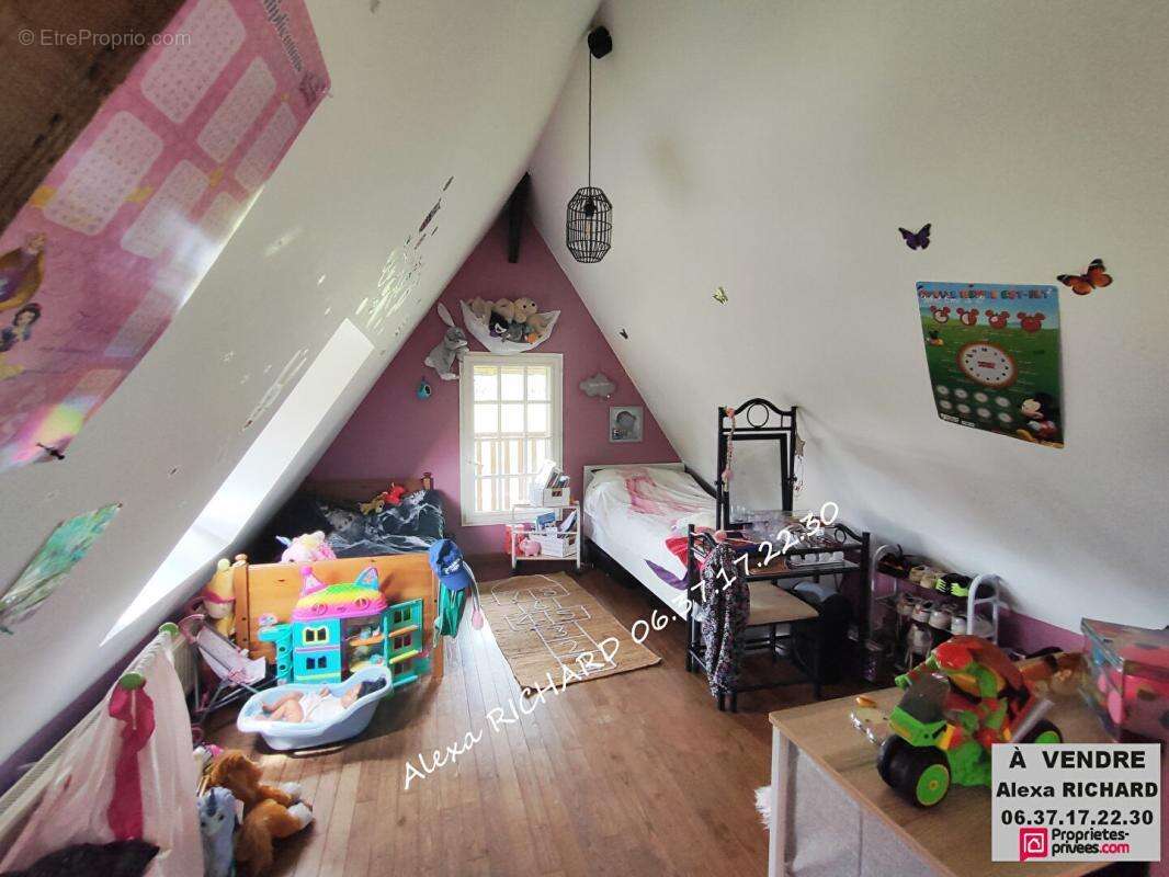 Maison à BERVILLE-LA-CAMPAGNE