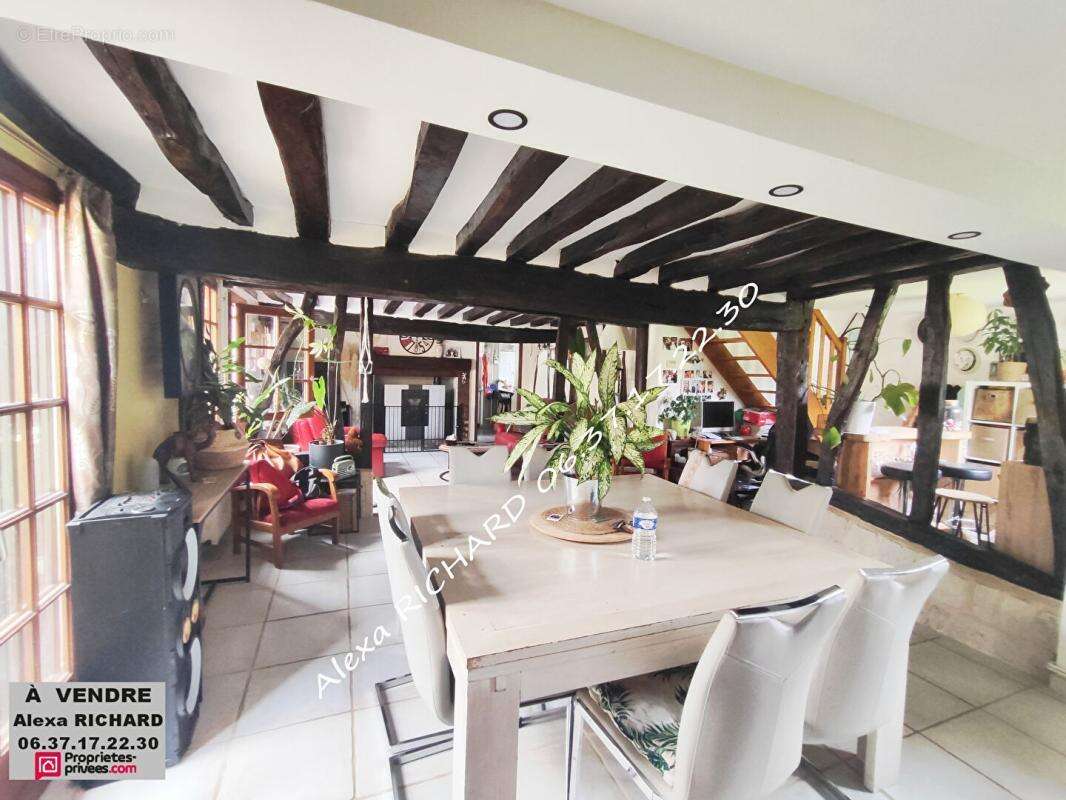 Maison à BERVILLE-LA-CAMPAGNE