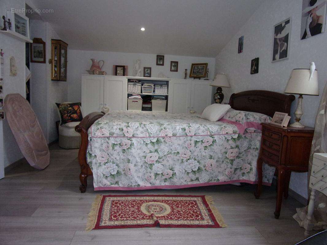 Maison à BOISSET-LES-PREVANCHES