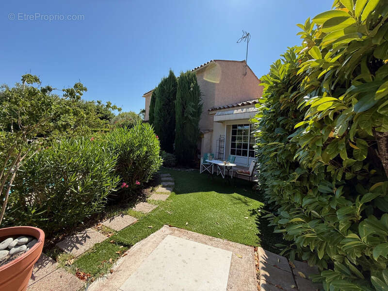 Maison à SAINT-RAPHAEL