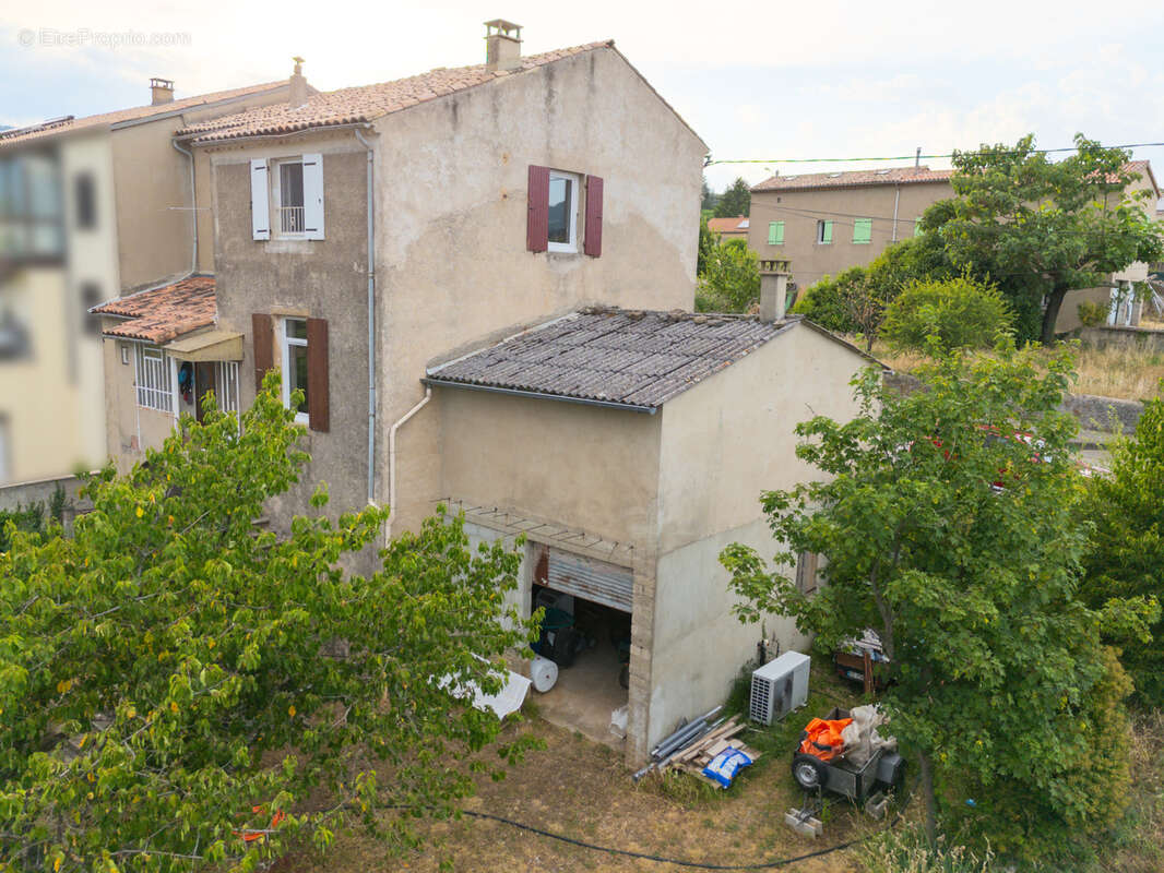 Maison à PRIVAS