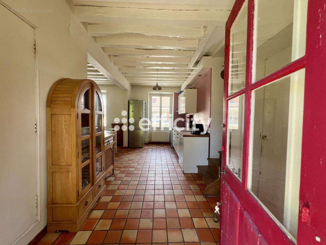 Maison à BORAN-SUR-OISE