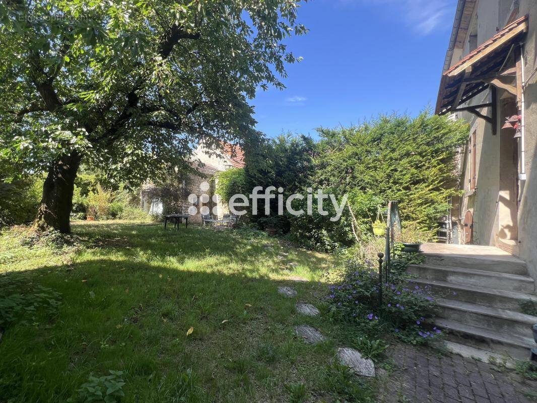 Maison à BORAN-SUR-OISE