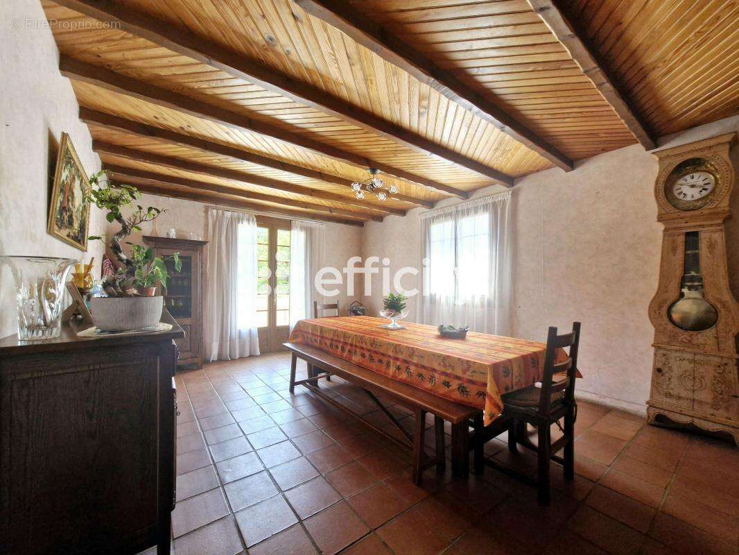 Maison à SAINTE-FLAIVE-DES-LOUPS