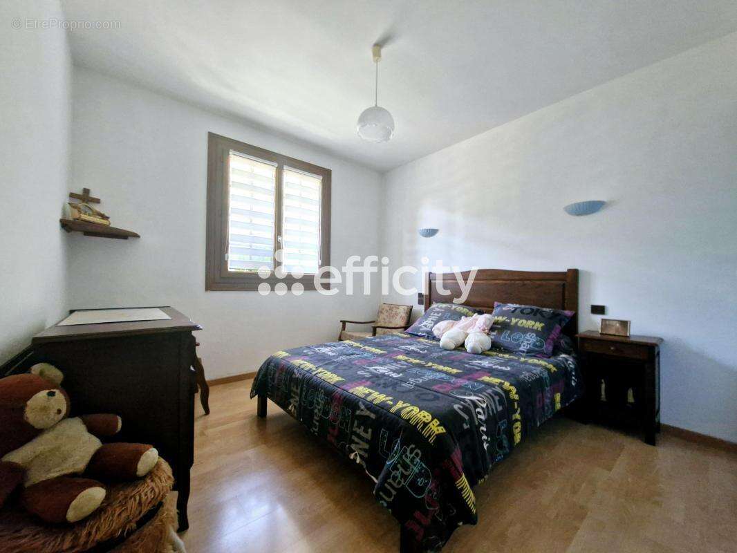 Maison à SAINTE-FLAIVE-DES-LOUPS