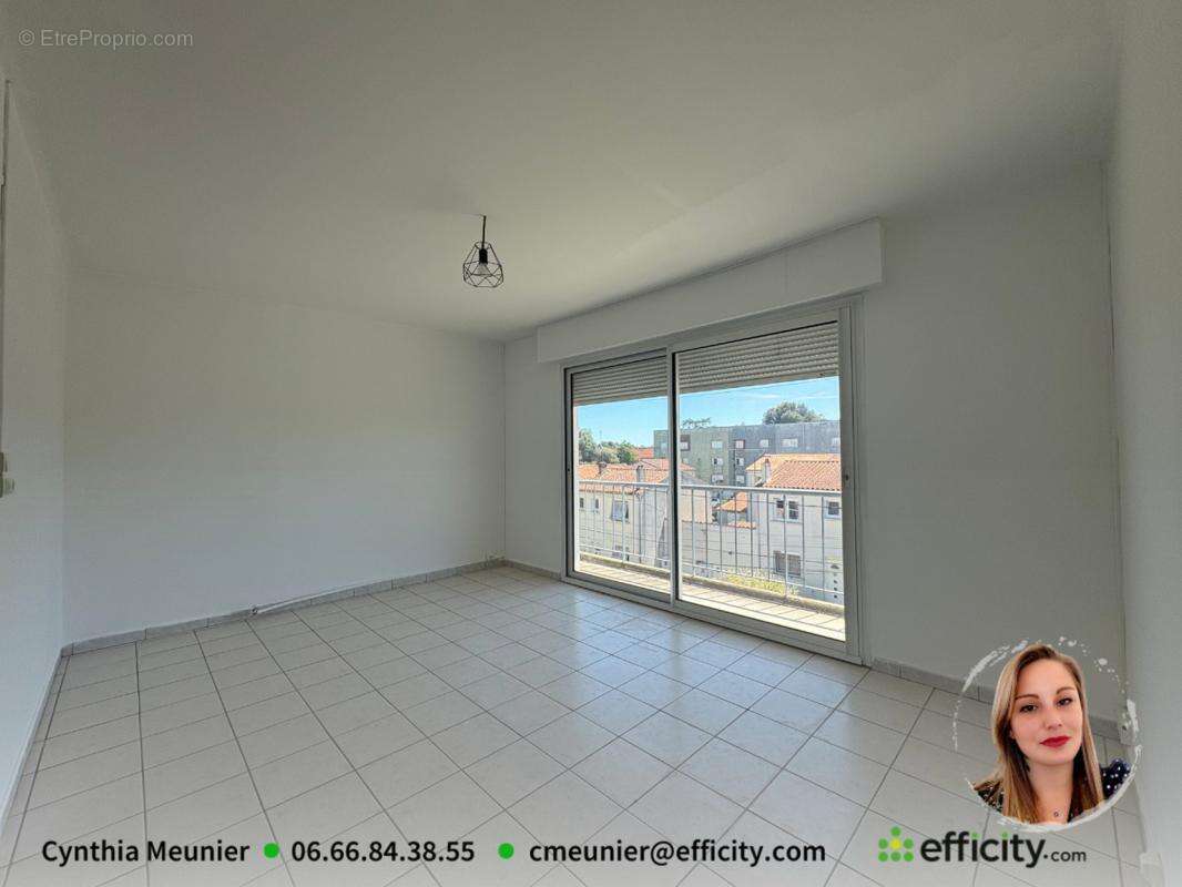 Appartement à COGNAC