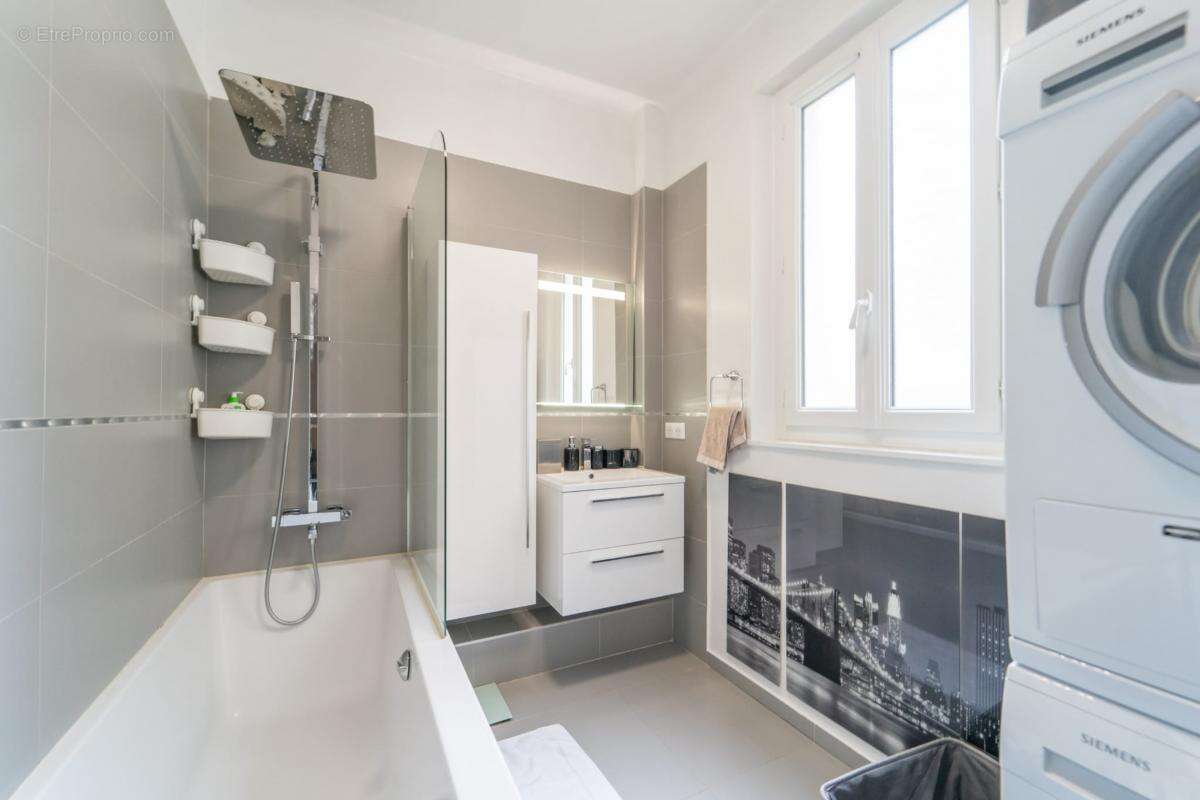 Appartement à ASNIERES-SUR-SEINE