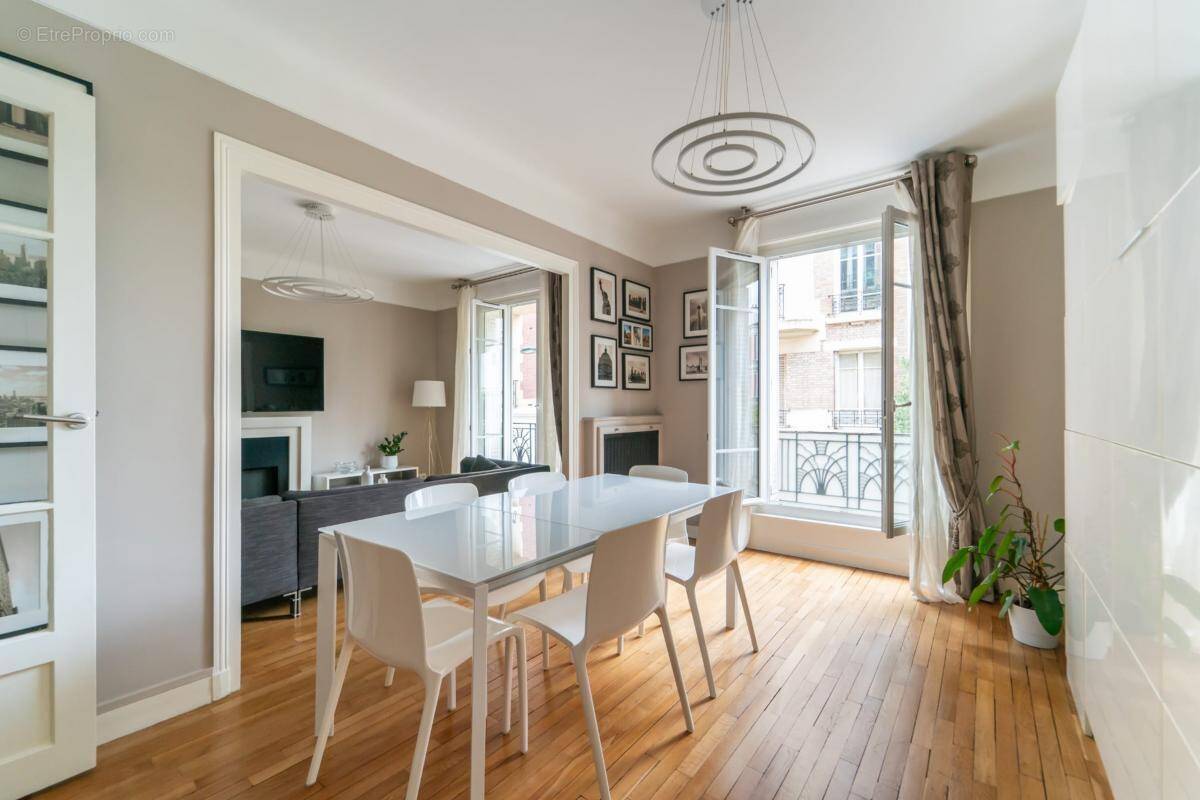 Appartement à ASNIERES-SUR-SEINE