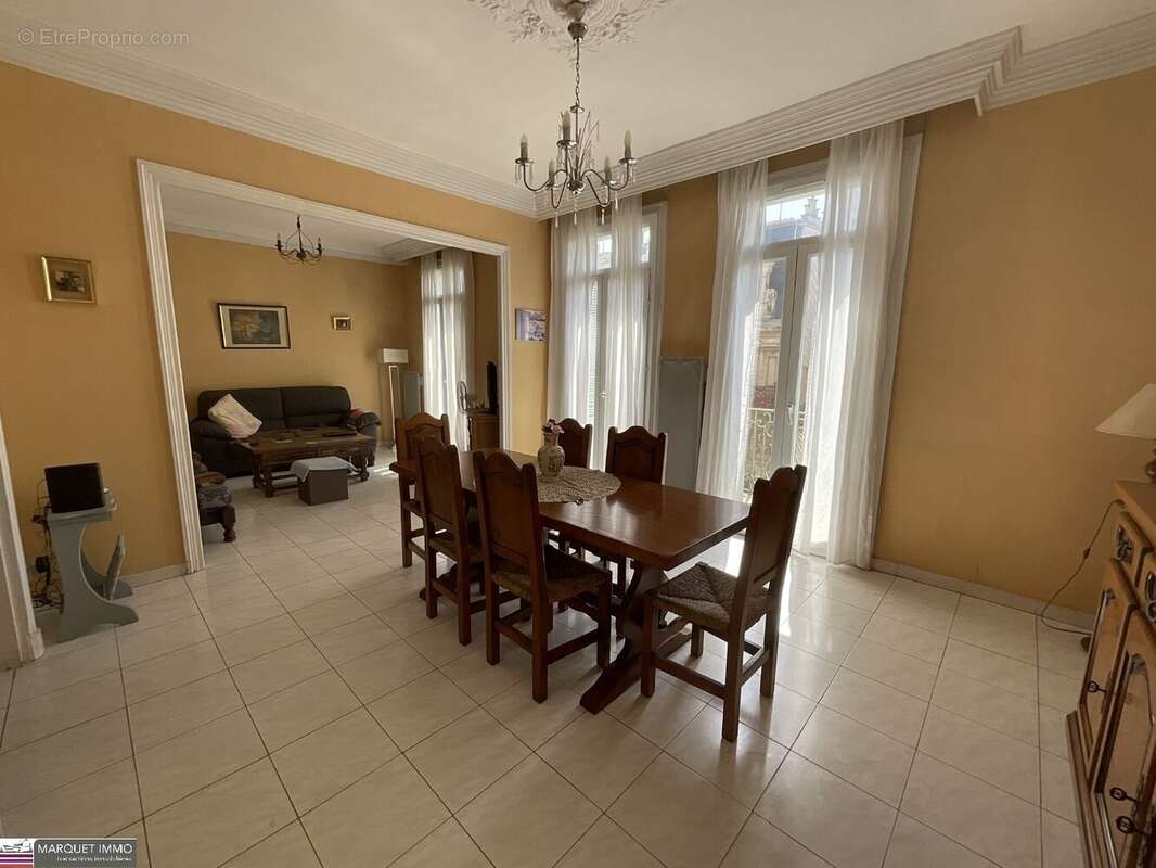 Appartement à BEZIERS
