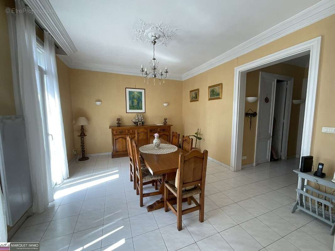 Appartement à BEZIERS