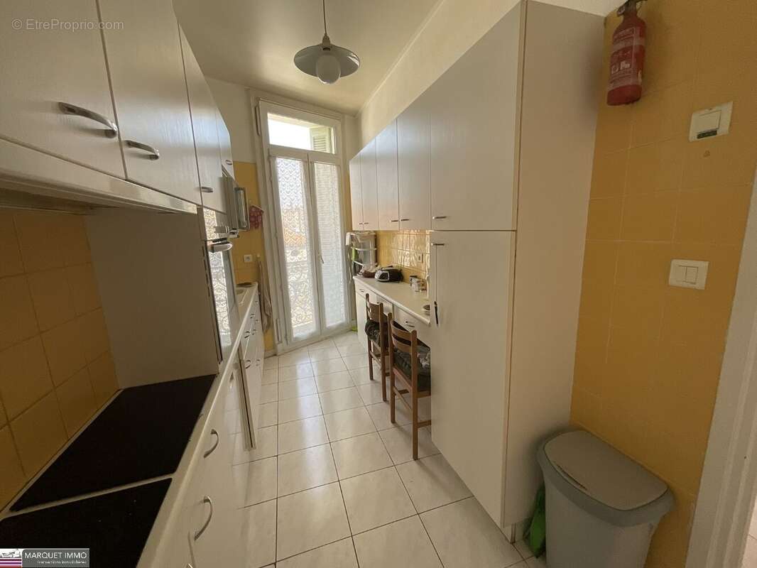 Appartement à BEZIERS