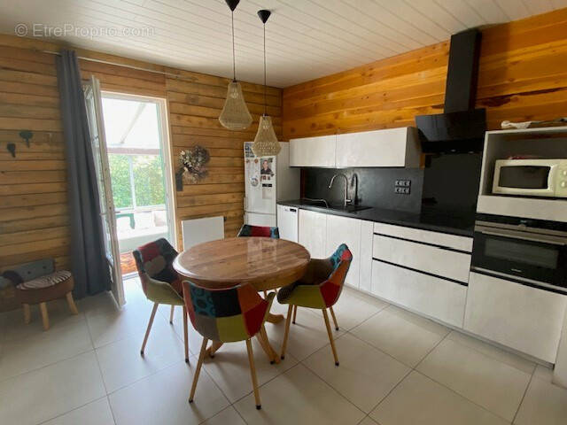 Maison à SAINT-SEBASTIEN-D'AIGREFEUILLE