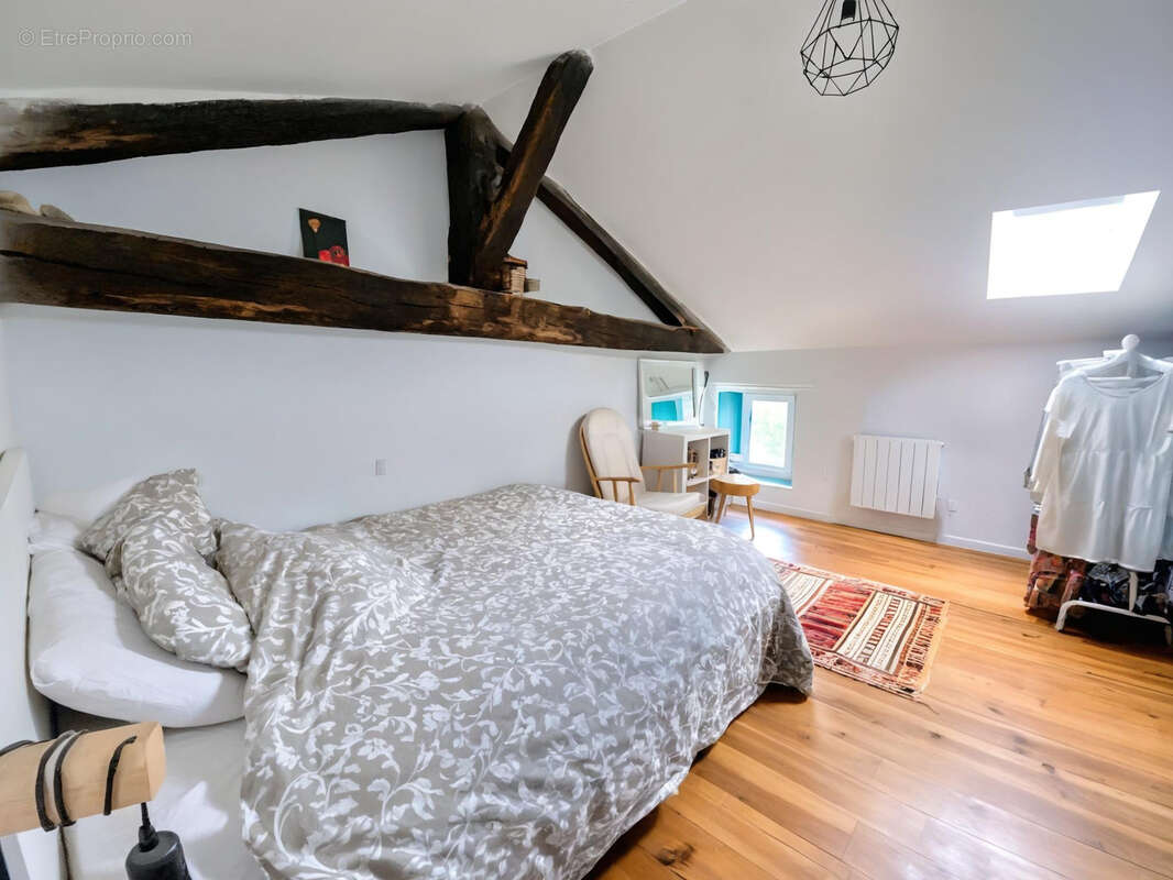 Maison à SALLES-DE-BARBEZIEUX