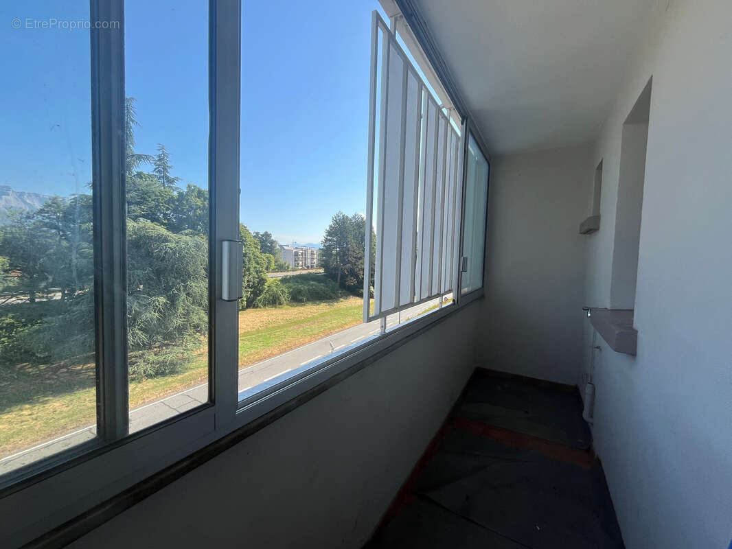 Appartement à GIERES