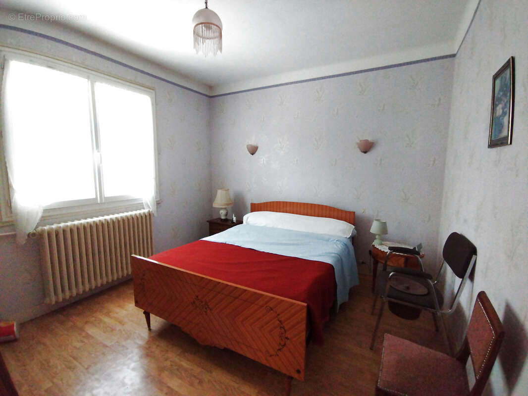 Maison à CLOYES-SUR-LE-LOIR