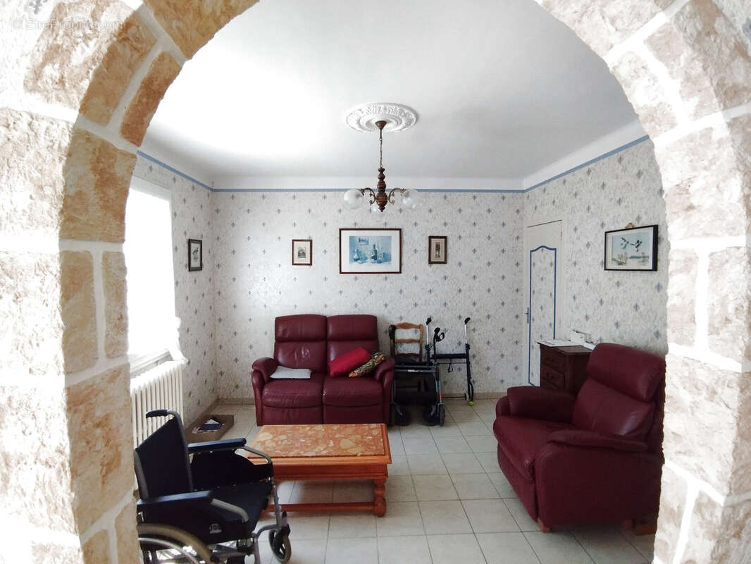 Maison à CLOYES-SUR-LE-LOIR