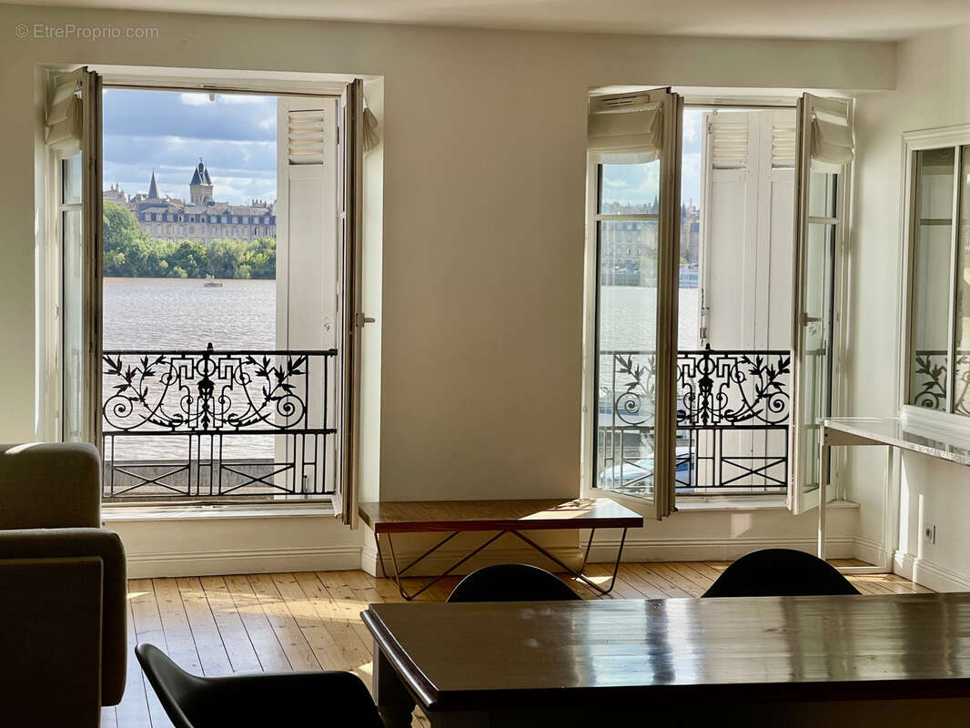 Appartement à BORDEAUX