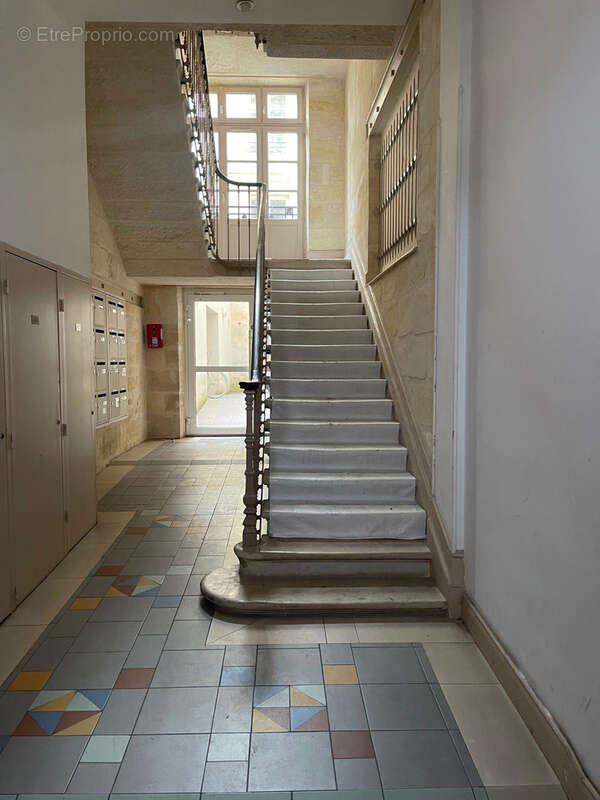 Appartement à BORDEAUX