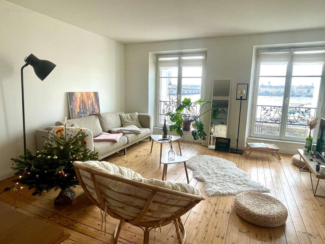 Appartement à BORDEAUX