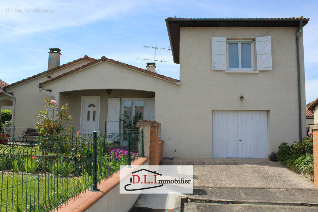 Maison à CASTELSARRASIN