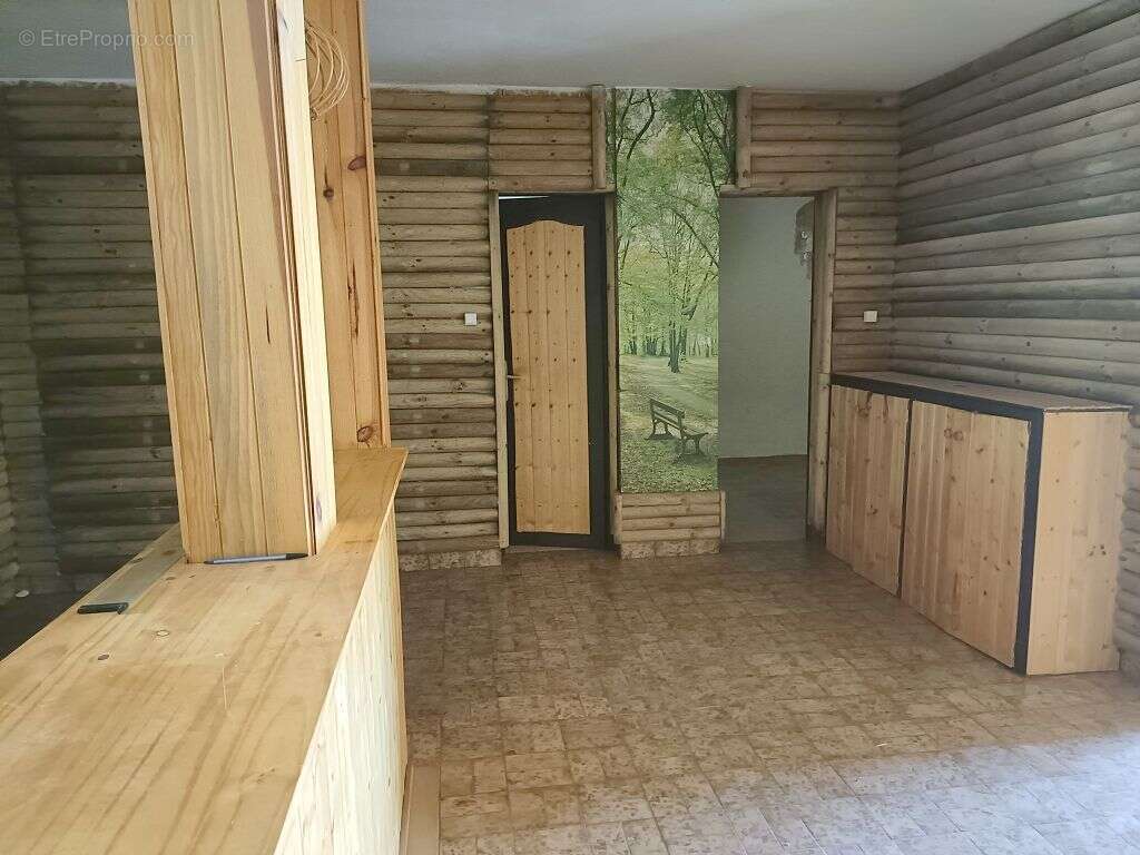 Maison à ARTIGNOSC-SUR-VERDON