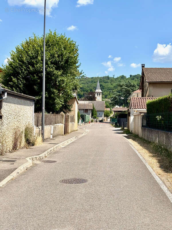 Maison à CHAMAGNIEU