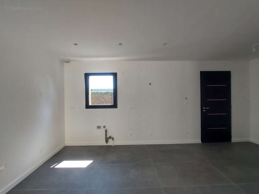 Maison à VILLEFRANCHE-SUR-SAONE