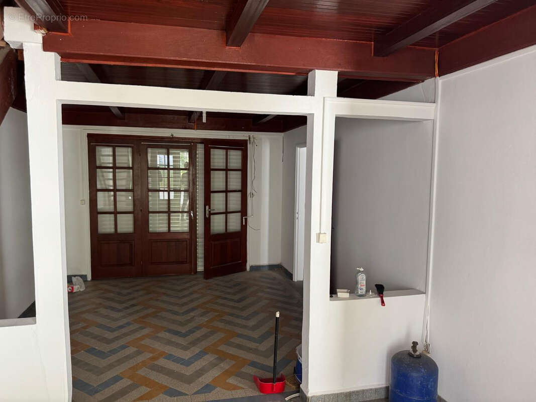 Maison à BASSE-TERRE