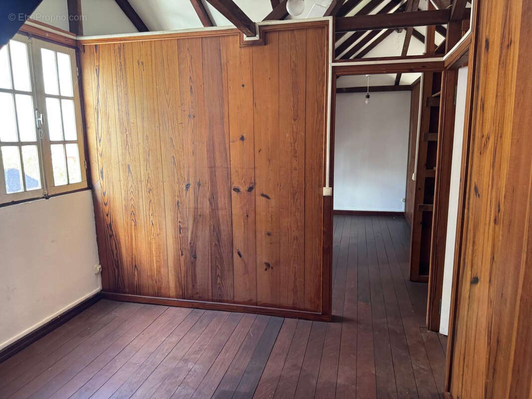 Maison à BASSE-TERRE