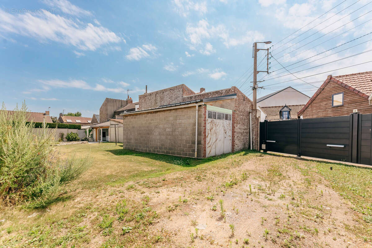 Maison à ANNOEULLIN