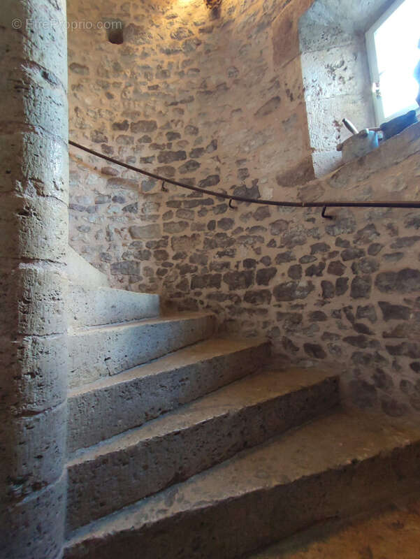 Maison à AUNAY-SOUS-AUNEAU