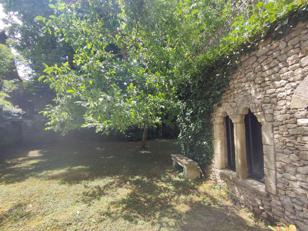 Maison à AUNAY-SOUS-AUNEAU